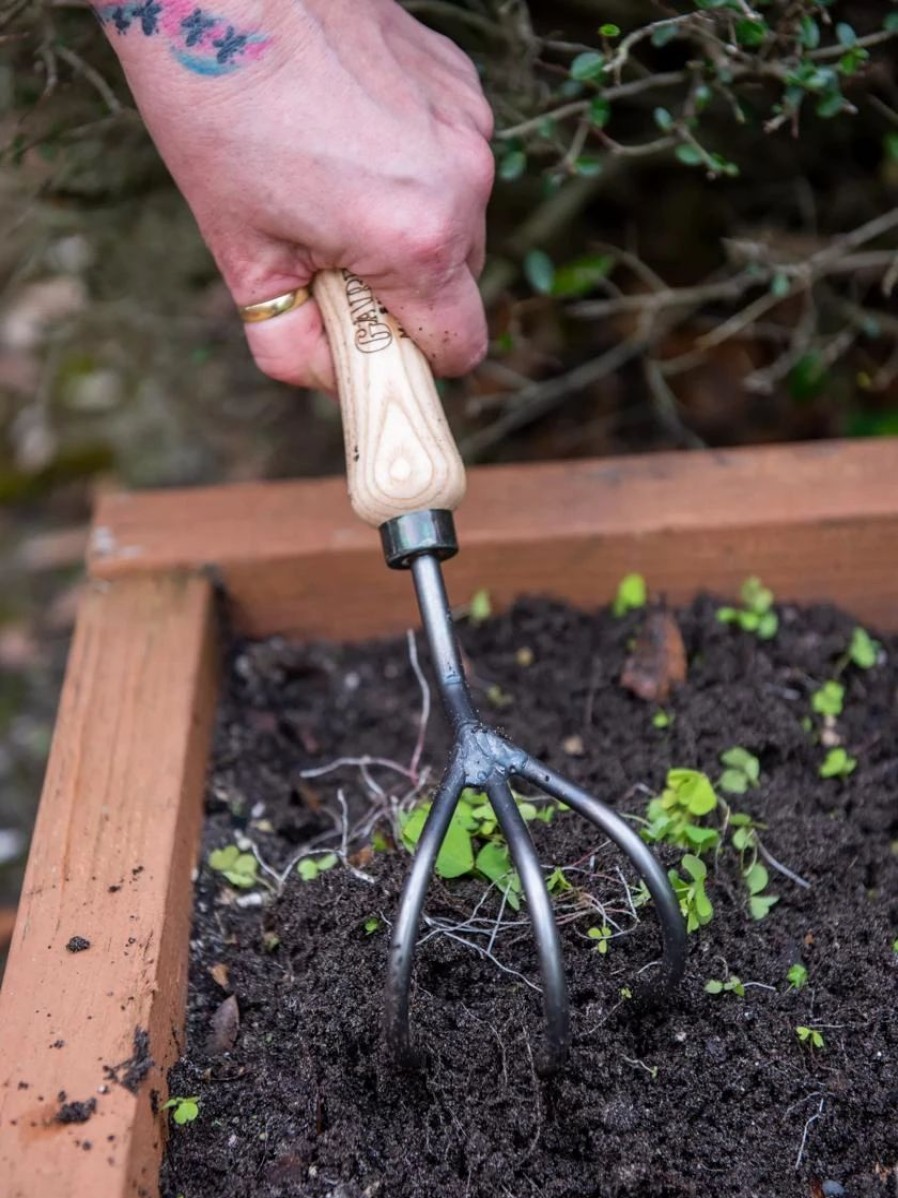 Garden Tools * | Gardener'S Lifetime Cultivator